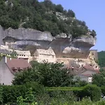 Logis Le Moulin De La Beune מלון