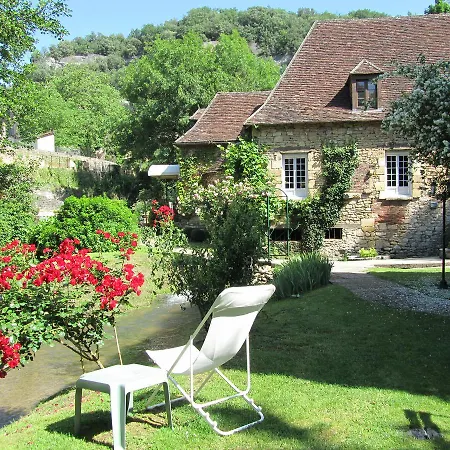 Logis Le Moulin De La Beune Szálloda