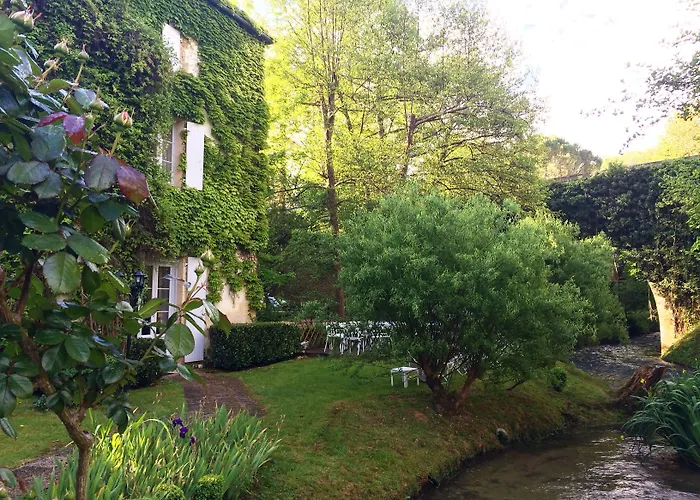 Le Moulin De La Beune 酒店